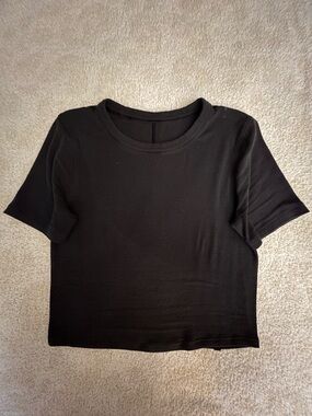 Lululemon Hold Tight Cropped T Shirt Black Fitted Tee Size 4